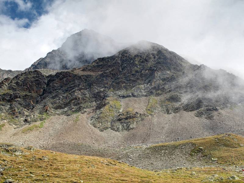 Blick zurück im Abstieg