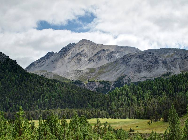 Schöner Wander- und Skiturengipfel - Piz Daint (vor einigen Jahren bereits