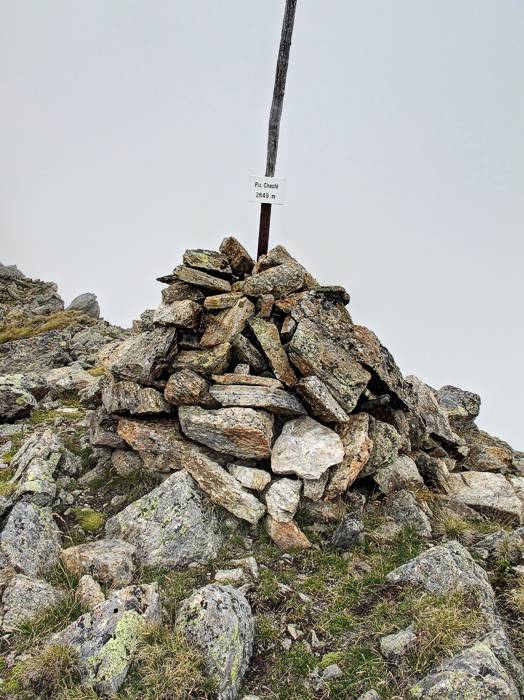 Auf dem Gipfel von Piz Chastè