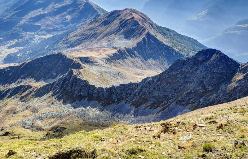 Blick vom Gipfel auf einen Teil der Aufstiegsroute