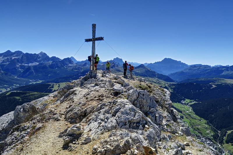 Auf dem Gipfel von Sassongher