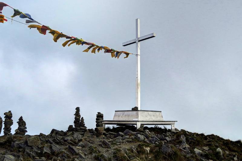 Das Gipfelkreuz von Monte Tamaro