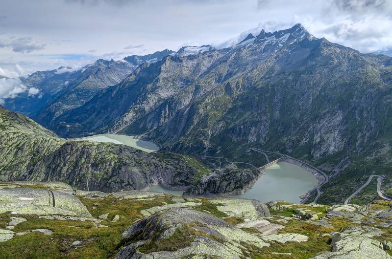 Zahlreiche Seen im Grimsel-Gebiet