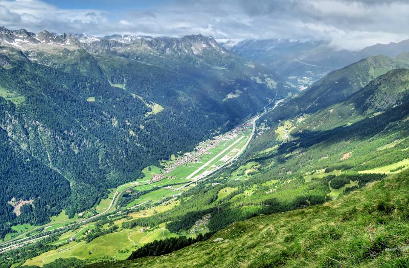 Valle Leventina vom Wanderweg aus