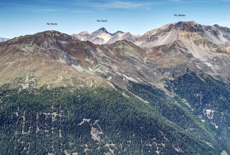 Die Berge auf der anderen Seite des Münstertals