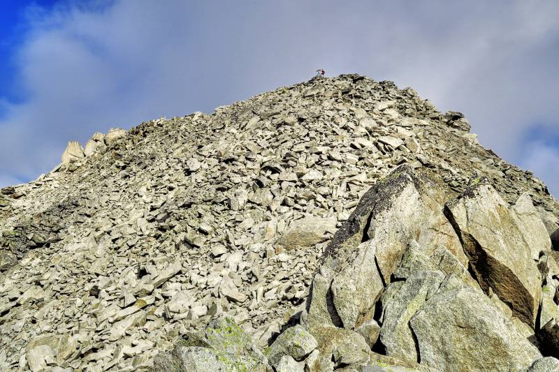 Die Frühaufsteher sind bereits auf dem Gipfel