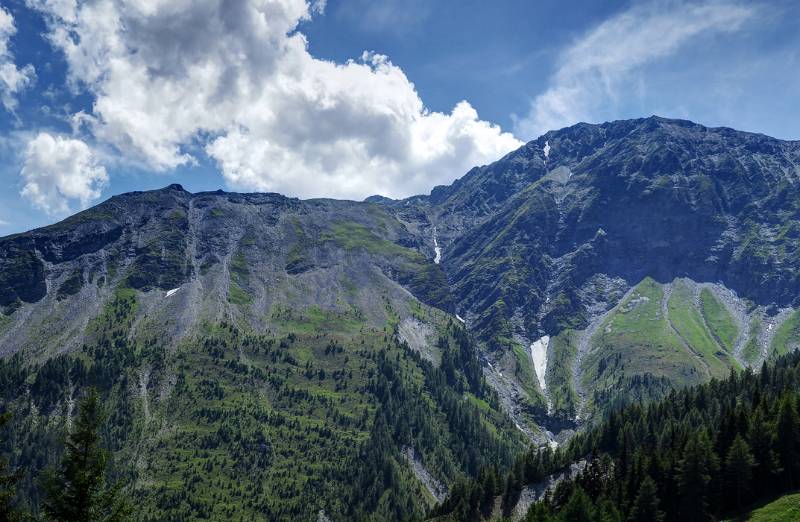 Letzter Blick von unten auf begangener Grat