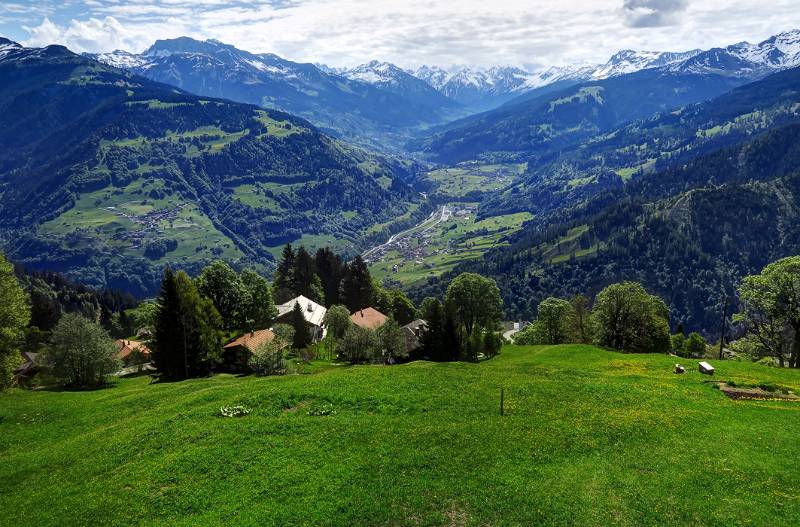 Die Strasse nach Klosters-Davos