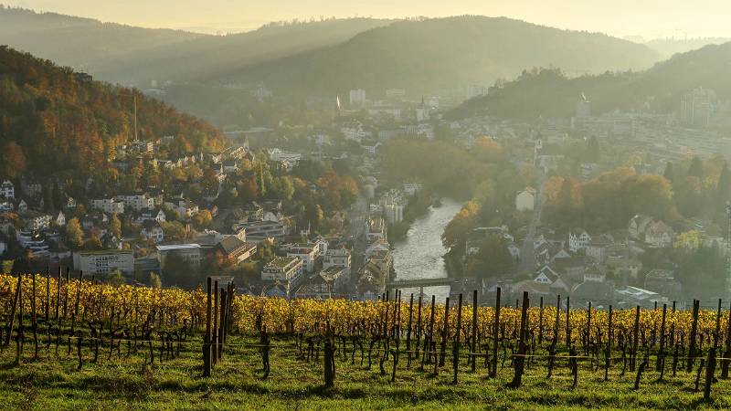 Limmat zwischen Baden und Ennetbaden am Nachmittag