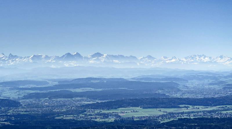 Die Sicht auf Alpen ist nicht besonders gut