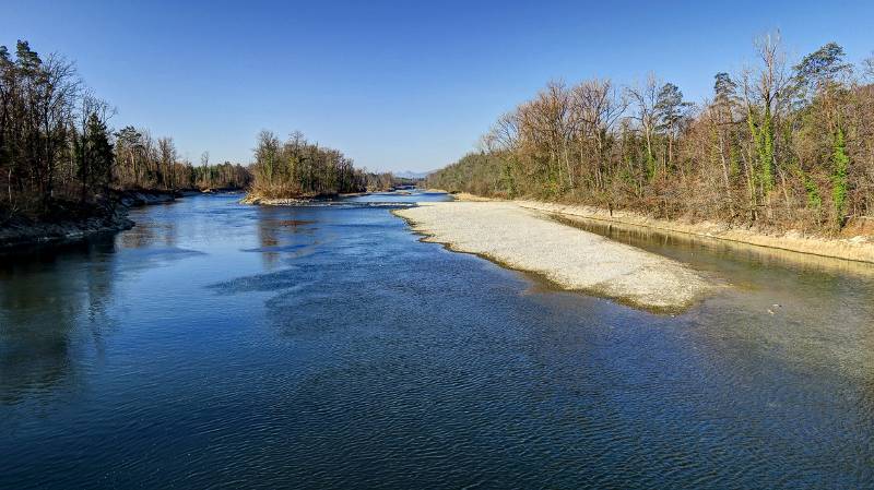 Kiess-Insel in der Aare