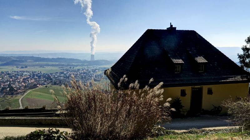 KKW Gösgen vom Schloss Wartenfels aus