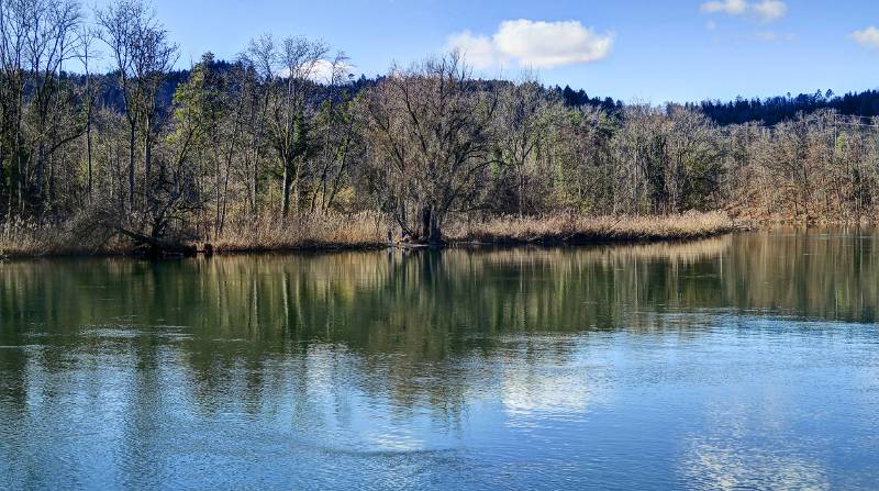 Aare beim Stauwehr Schönenwerd