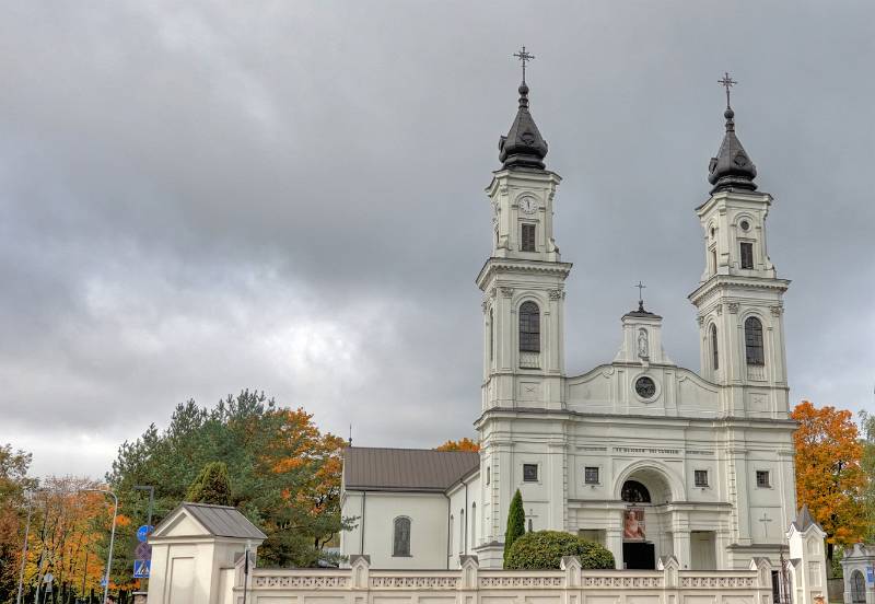 Marijampolės Šv. Arkangelo Mykolo Bazilika