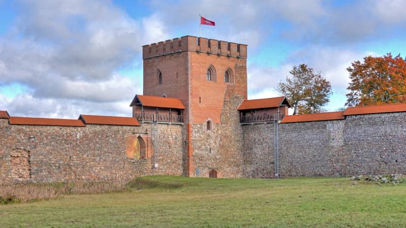 Medininkų pilies bokštas