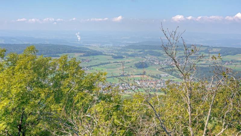 Eine Sicht bis zum Kernkraftwerk Leibstadt