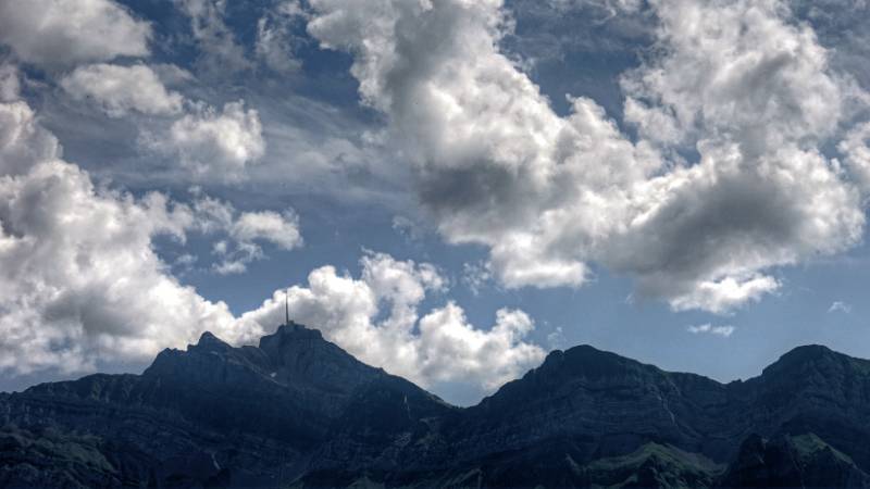 Säntis in Wolken.