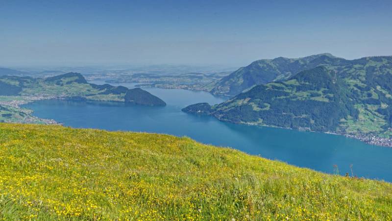 Viewaldstättersee mit Bürgenstock und Rigi