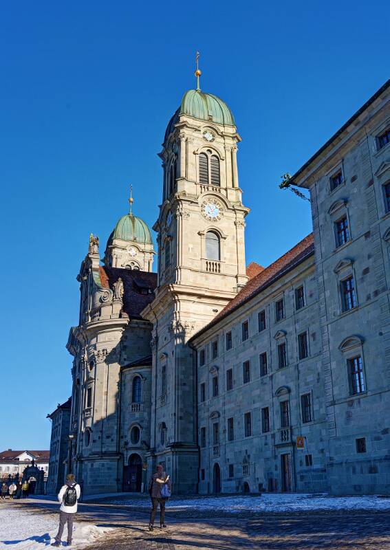 Start beim Kloster in Einsiedeln