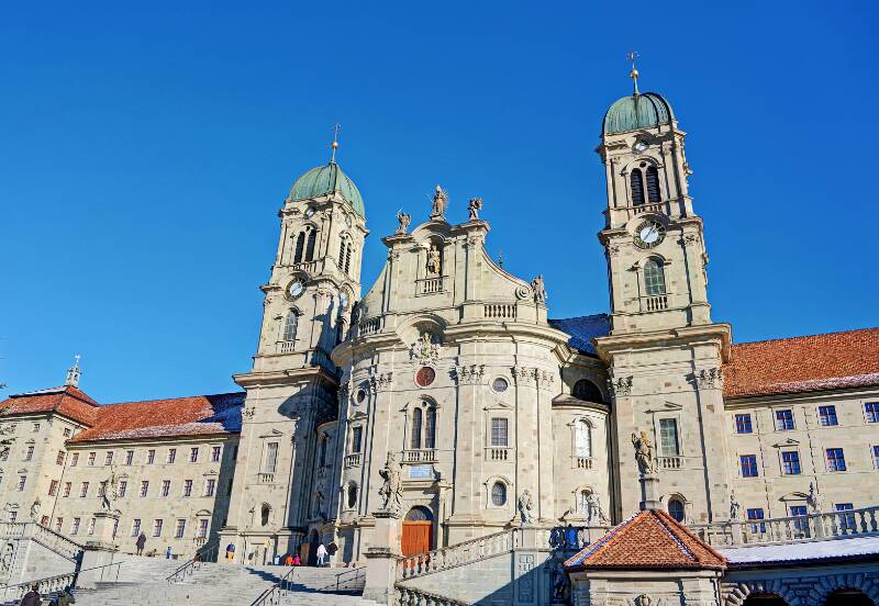 251231-wanderung-friherrenberg-beim-einsiedeln-01084x_5x_6x