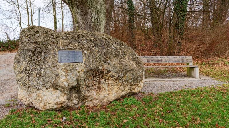 251228-wanderung-zum-mittelpunkt-kt-zuerich-01015x_6x_7x