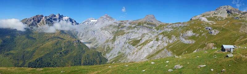 Der Blick bei Rubi Sura Richtung Kistenstöckli-Bifertenhütte ► Zum interaktiven Panorama