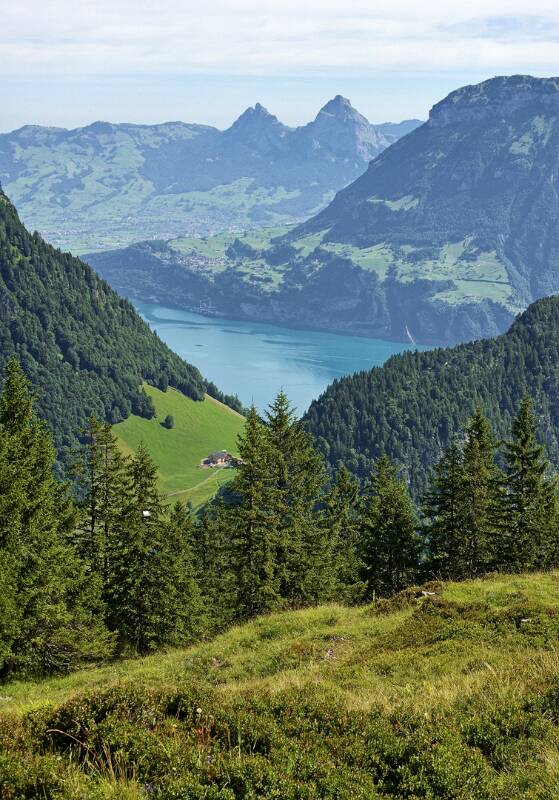 Die Mythen, Fronalpstock und der Urnersee