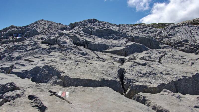 Grosse Platten und Spalten