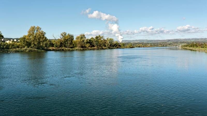 Dampf von KKW Leibstadt